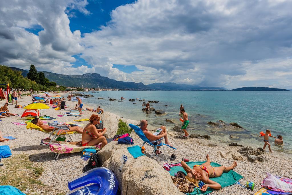 Apartments Villa Karlo Kaštela エクステリア 写真