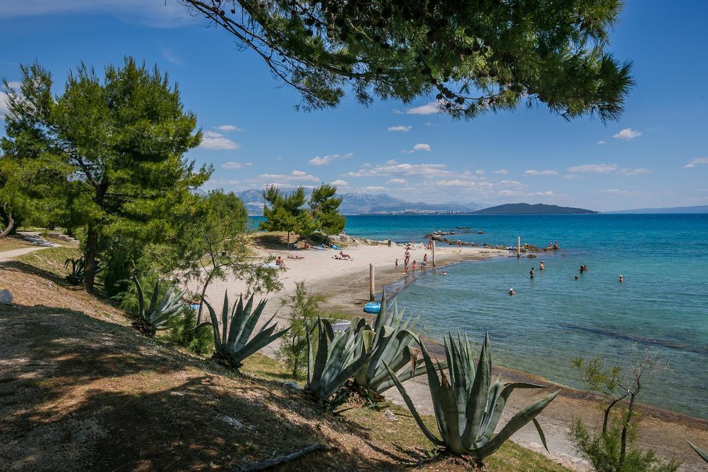 Apartments Villa Karlo Kaštela エクステリア 写真