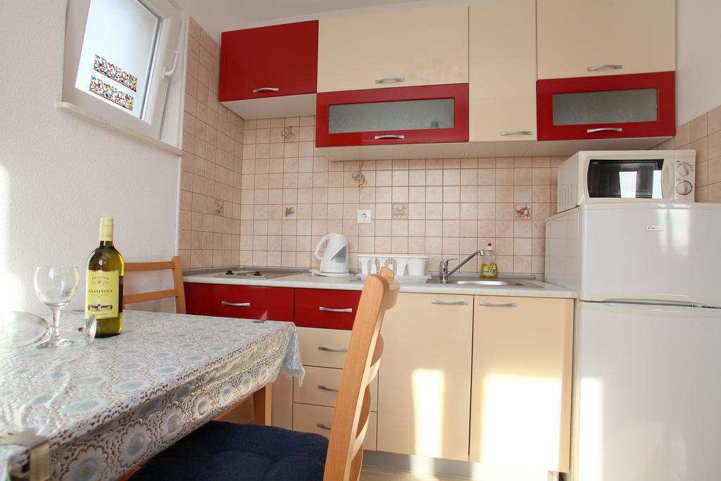 Apartments Villa Karlo Kaštela エクステリア 写真