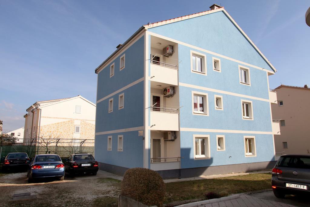 Apartments Villa Karlo Kaštela エクステリア 写真