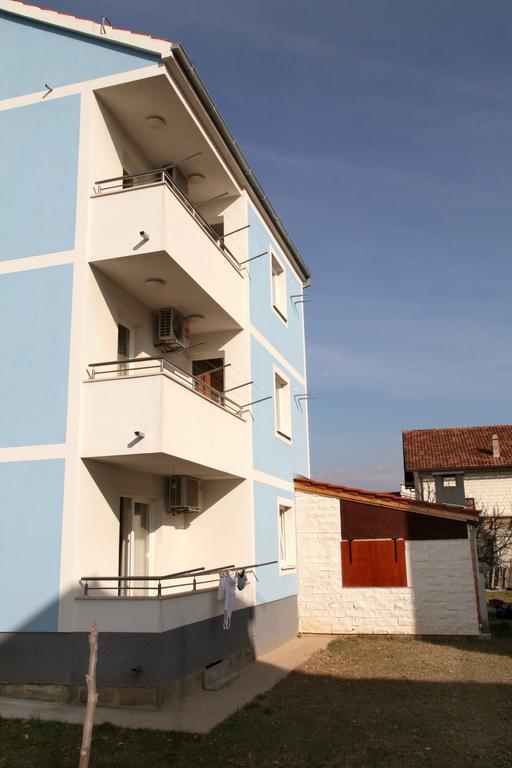 Apartments Villa Karlo Kaštela エクステリア 写真